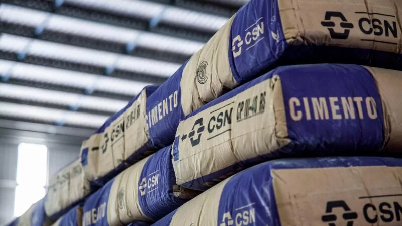 Sacos de cimento CSN